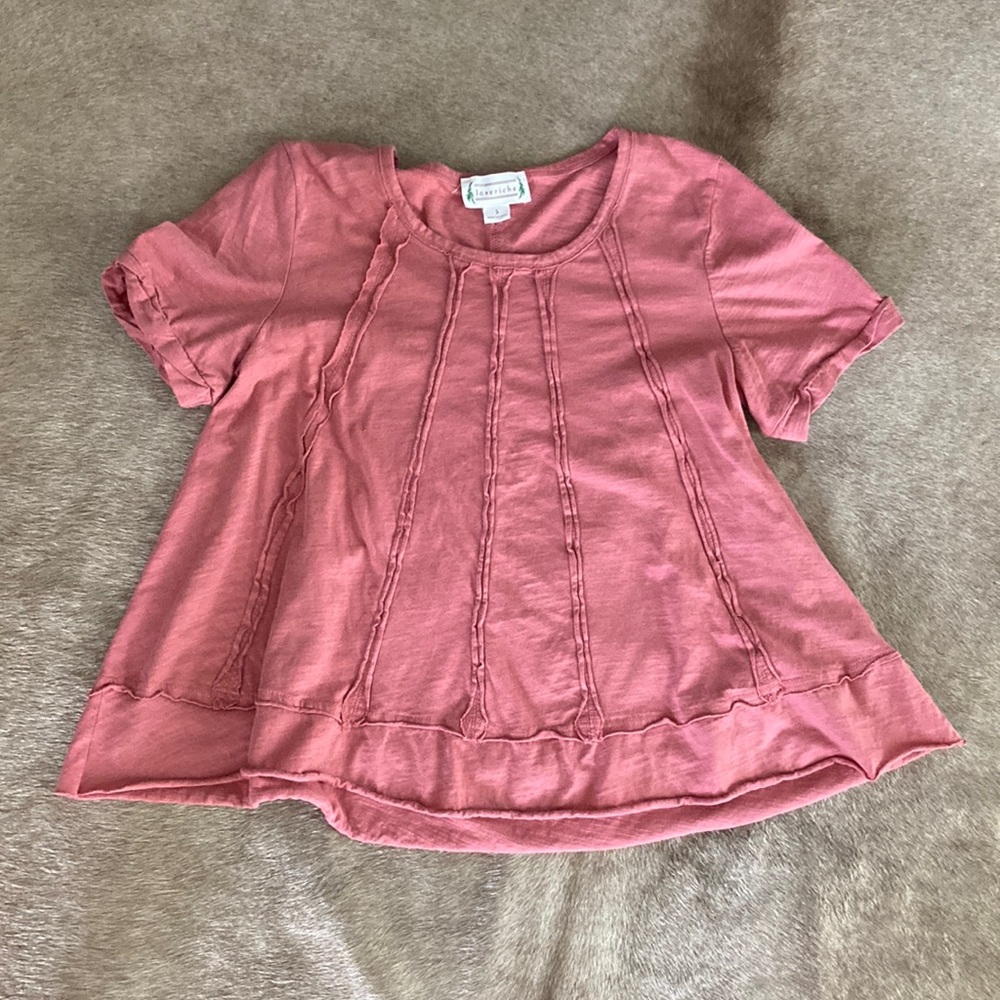 Loverichie size small top in mauve
